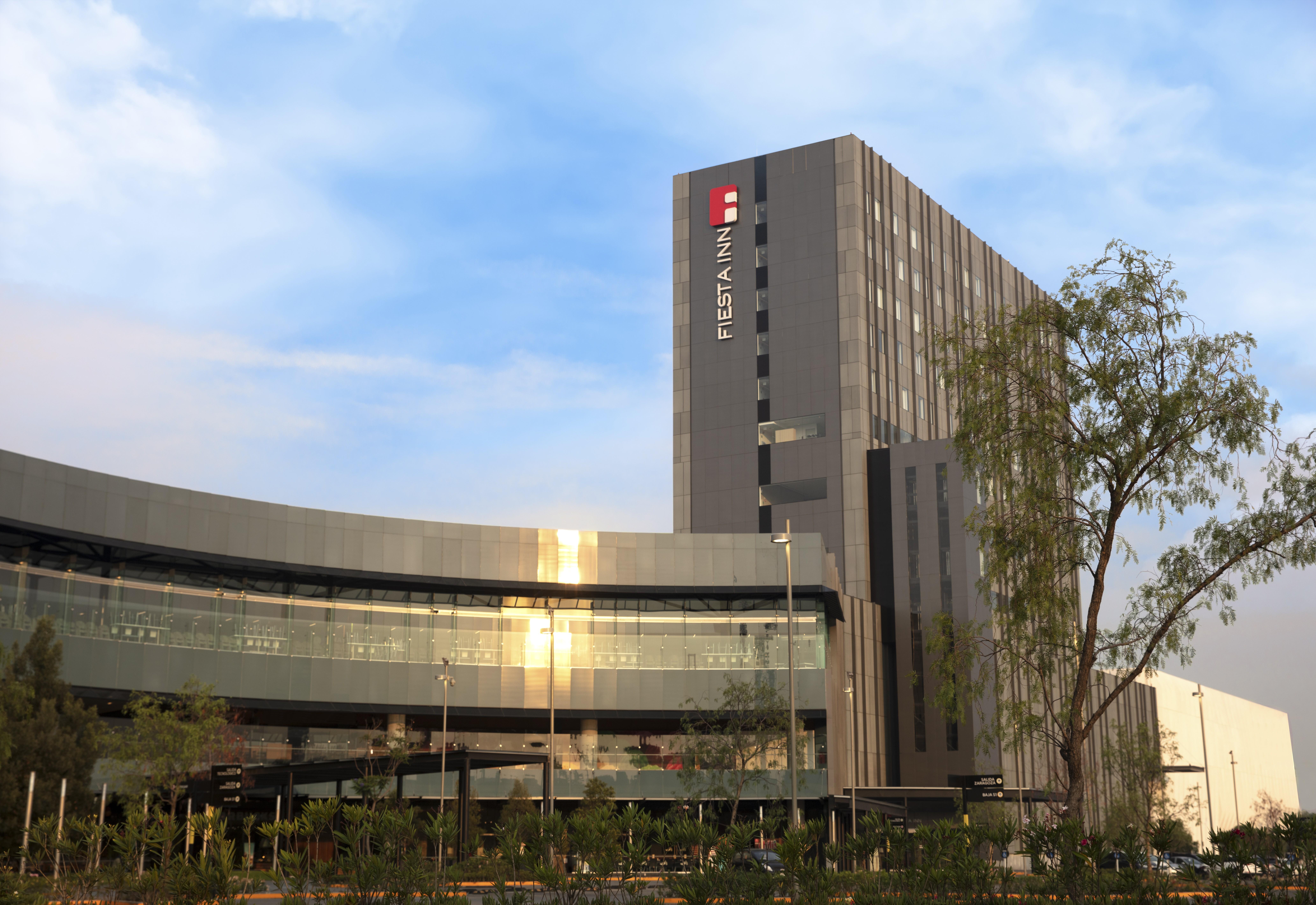 Fiesta Inn Parque Heroica Puebla de Zaragoza Exterior foto
